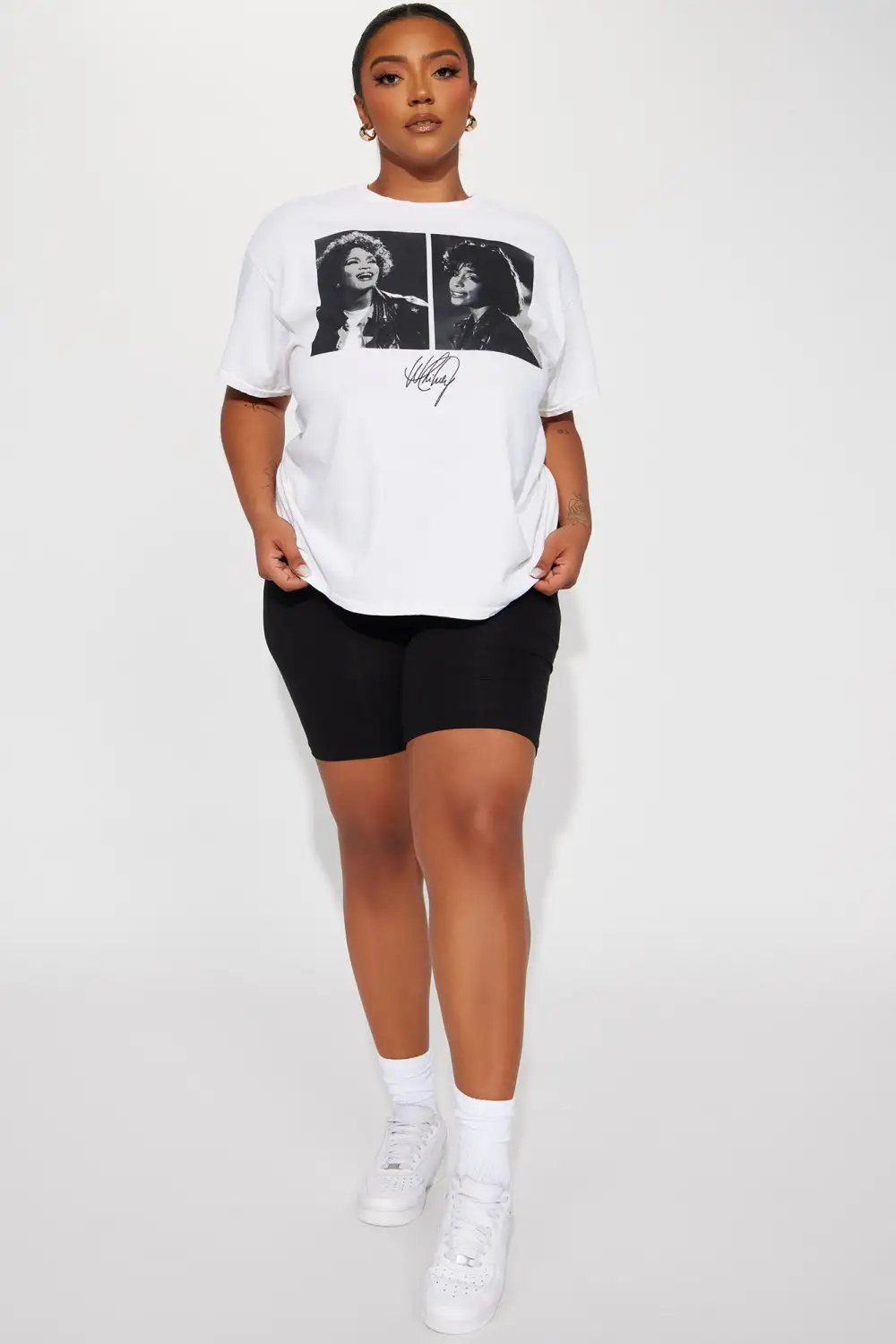 Whitney Houston Photoreal Graphic Tee - Beige