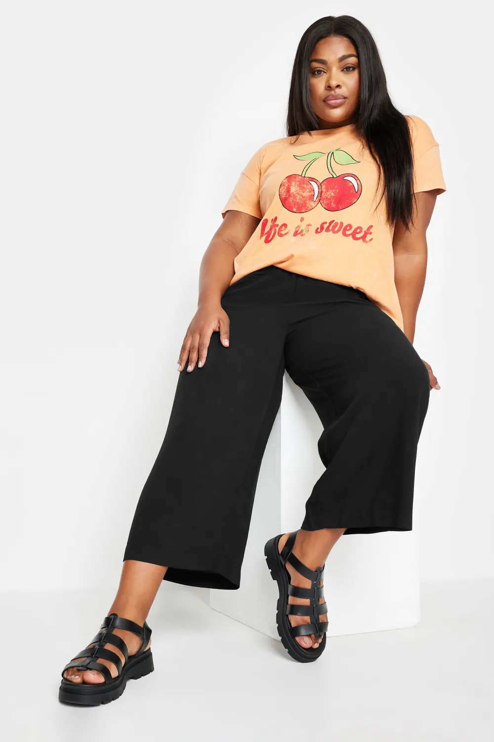 YOURS Curve Black Wide Leg Cropped Trousers
