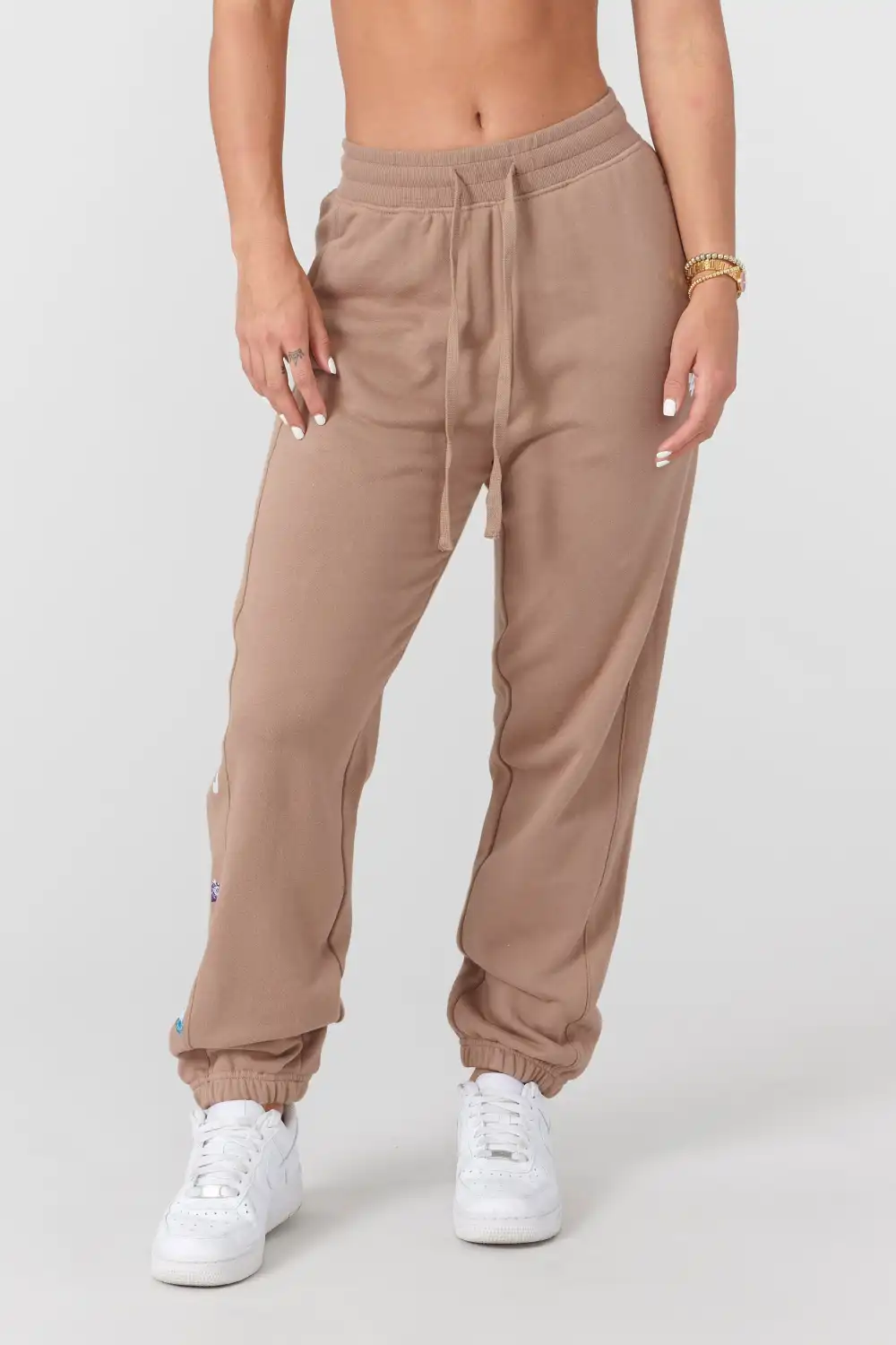 W203 Winter Bloom Joggers