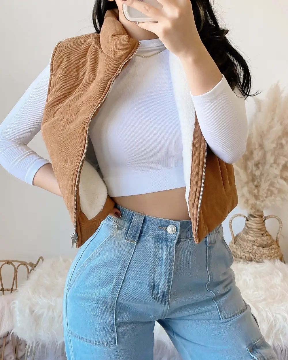 RESTOCKED! CABIN CUTIE FUR LINED CORDUROY PUFFER VEST (BLACK)