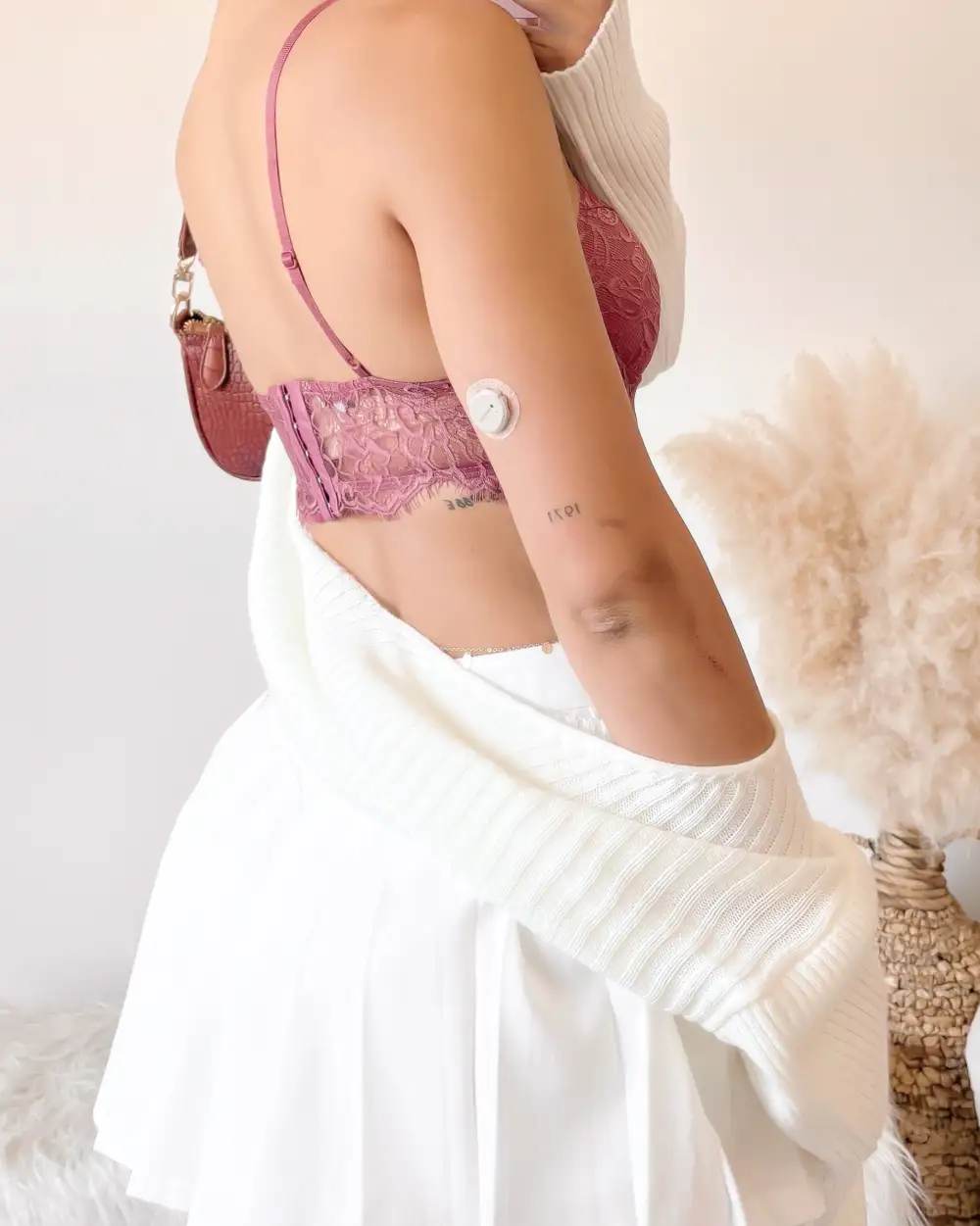 IVY LACE BRALETTE (MAUVE)