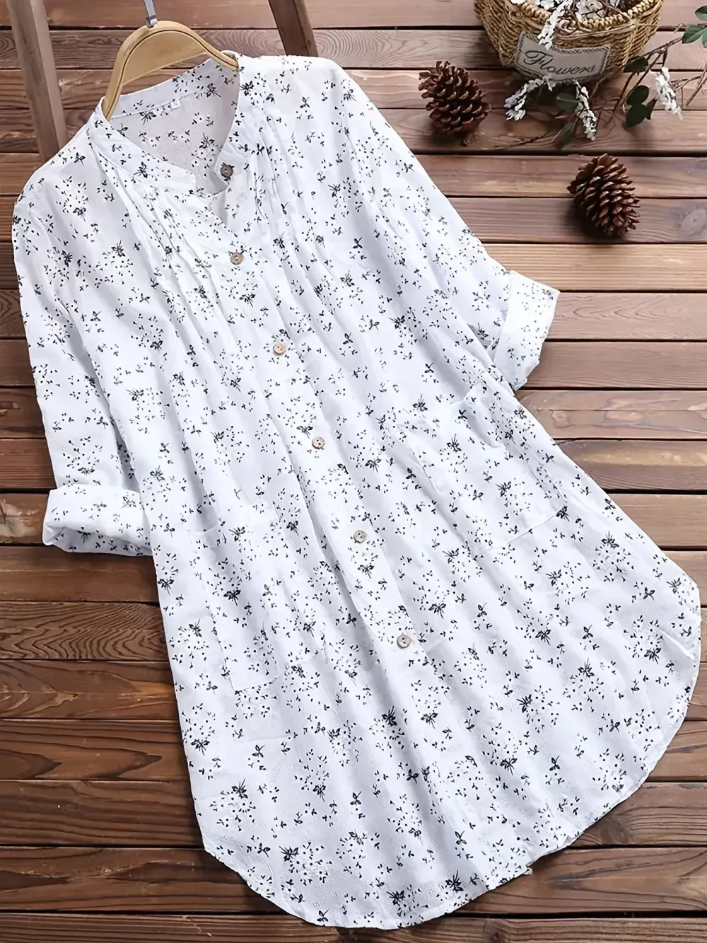 Plus Size Floral Print Long Sleeve Button Up Shirt, Women's Plus Turn Down Collar Casual Top