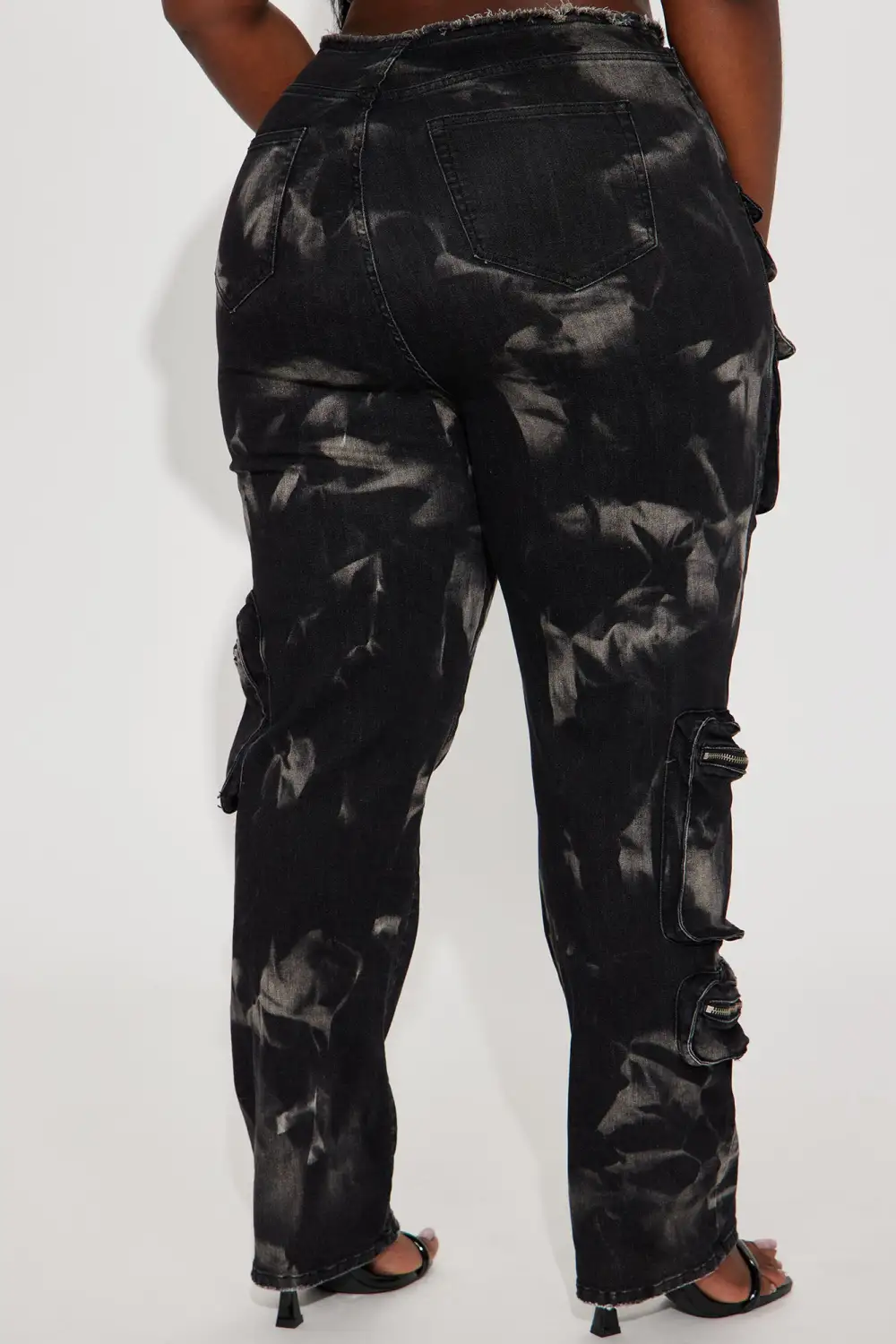 Main Mystery Stretch Cargo Jean - Black