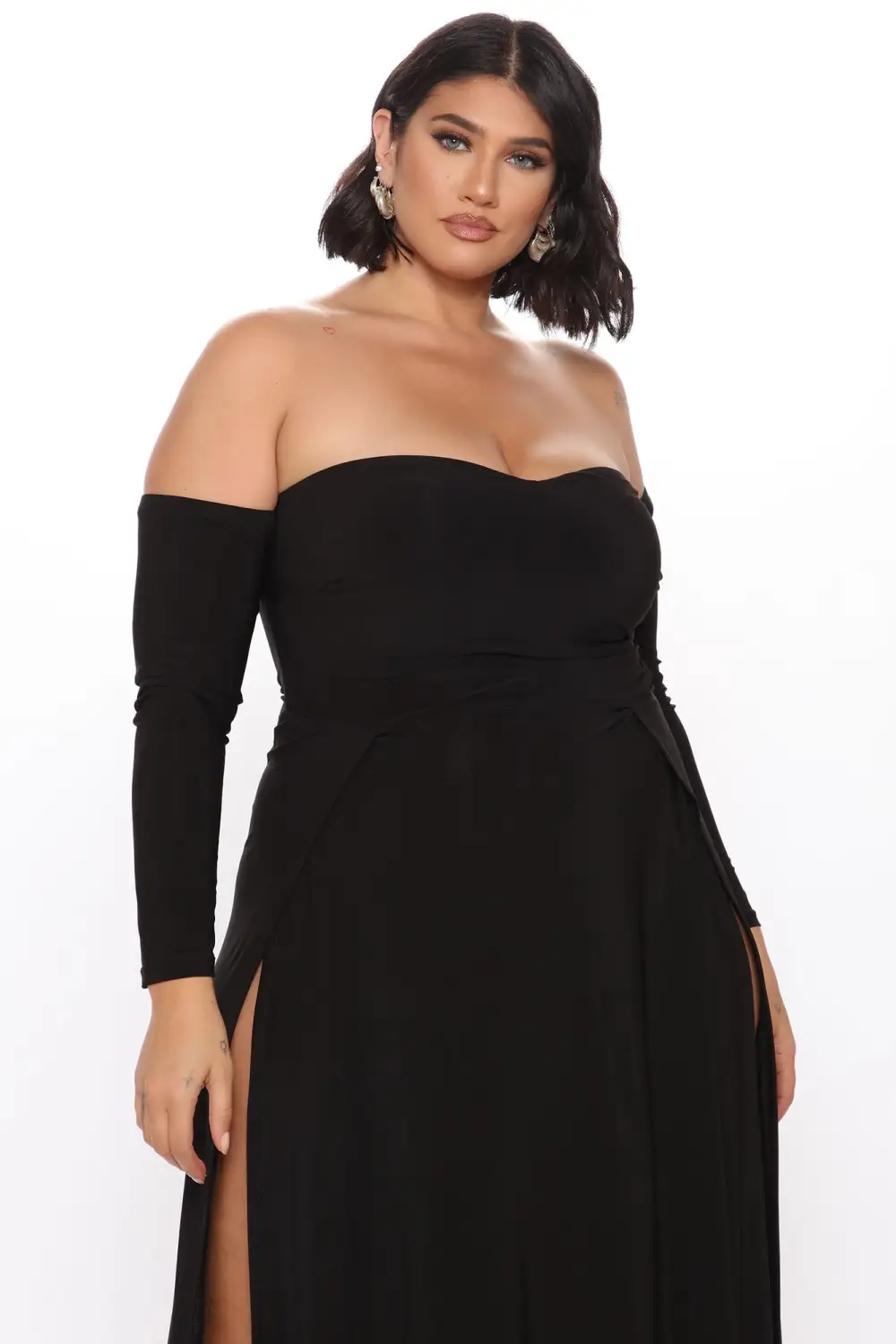 Elegantly Fab Off Shoulder Maxi Dress - Black