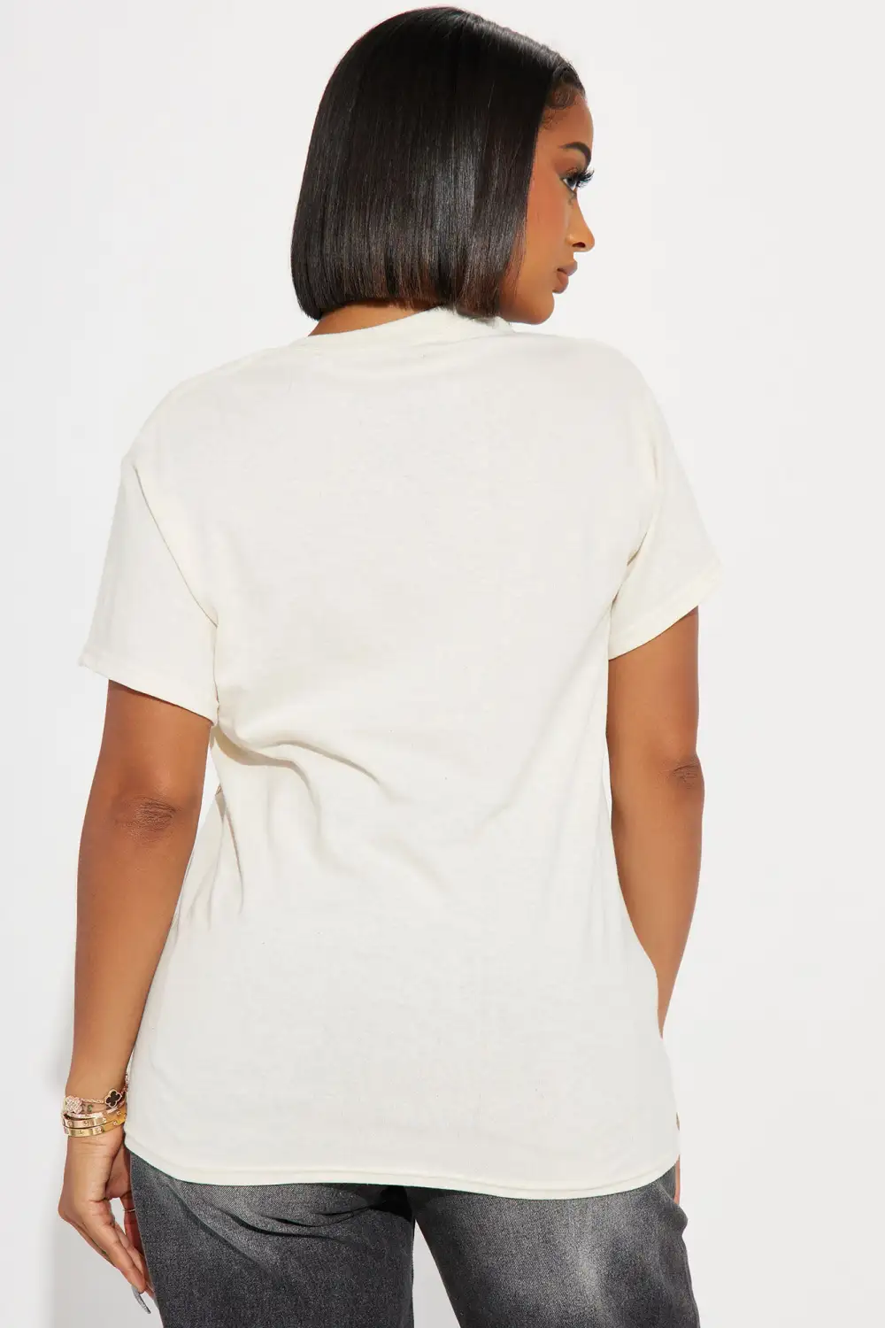 Betty Boop Hearts And Roses Graphic Tee - Oatmeal