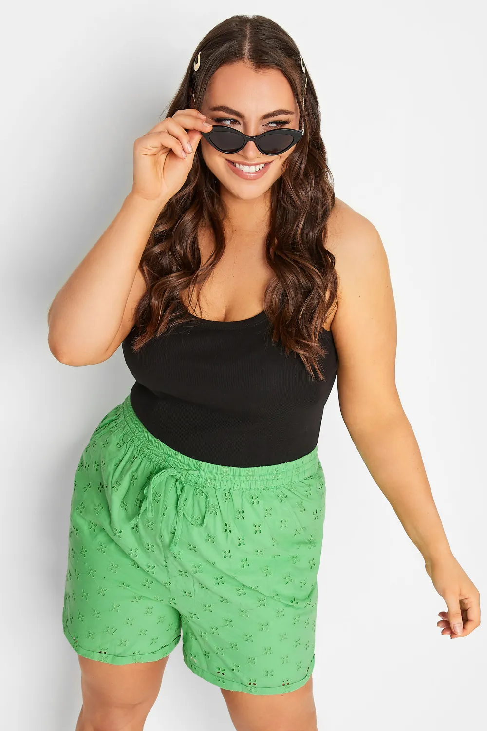 YOURS Curve Green Broderie Anglaise Shorts