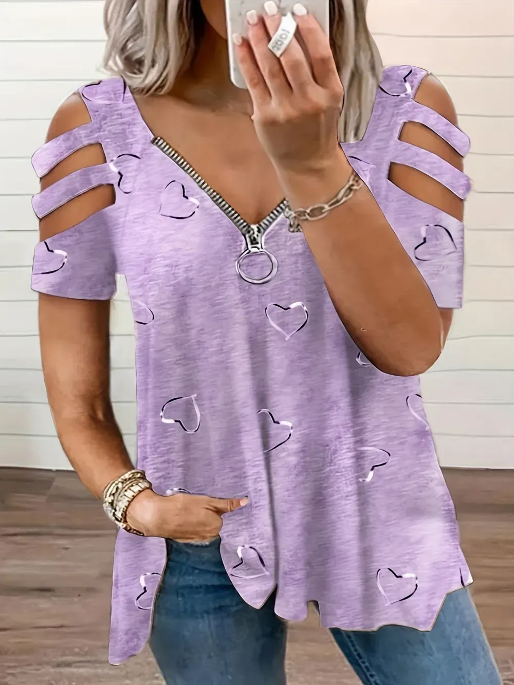 Plus Size Heart Print Zipper Short Sleeve Top, Women's Plus Slight Stretch V Neck Casual T-shirt