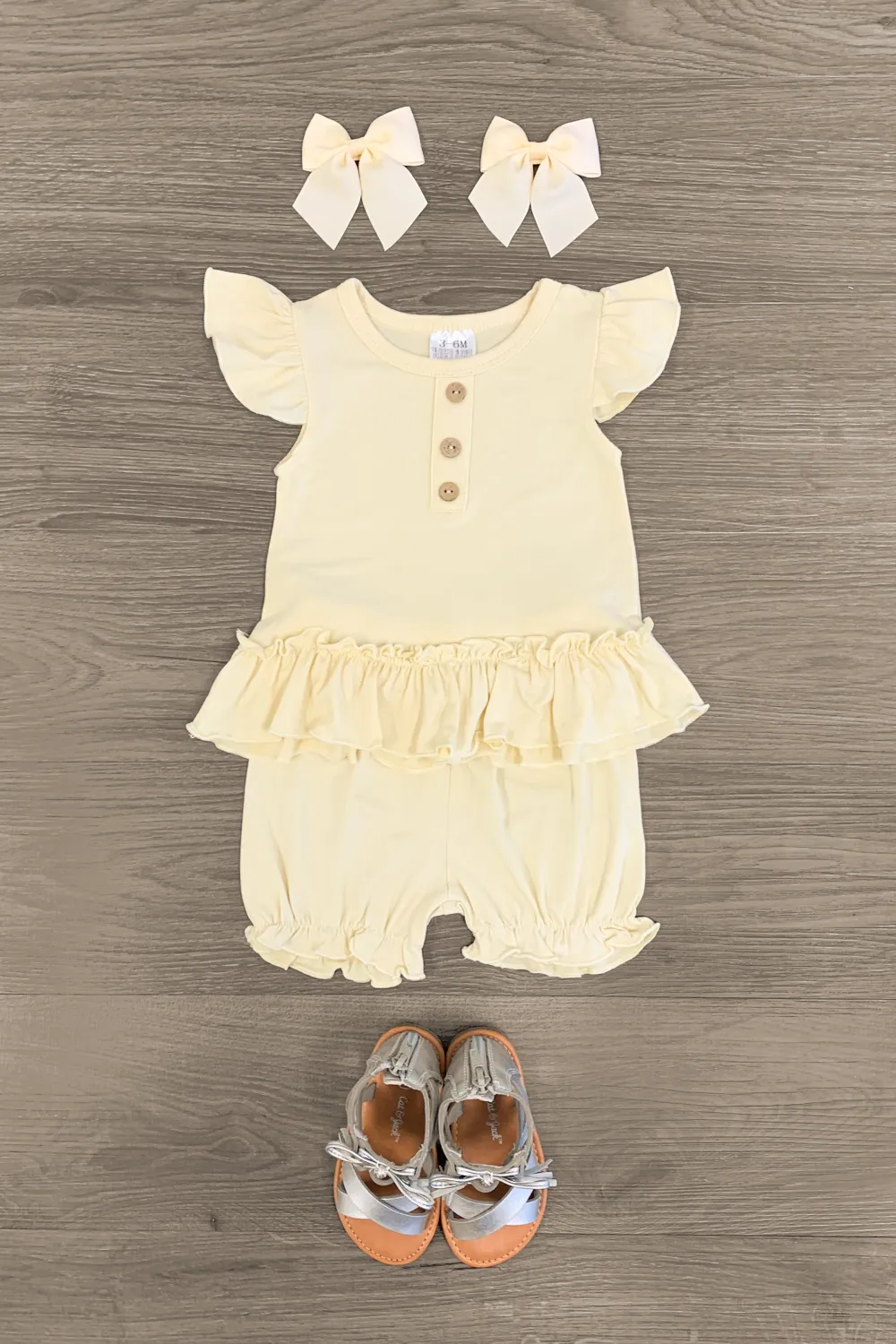 Cream Ruffle Baby Short Set