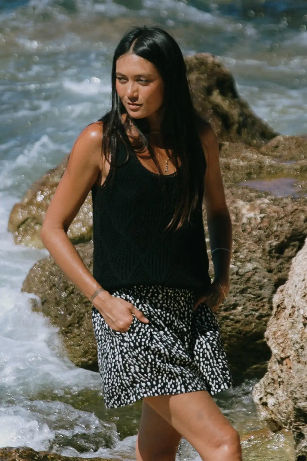 Black Crochet Scoop Neck Tank Top-Black