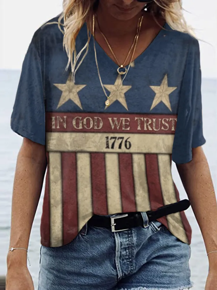 In God We Trust Flag Print V-neck T-shirt