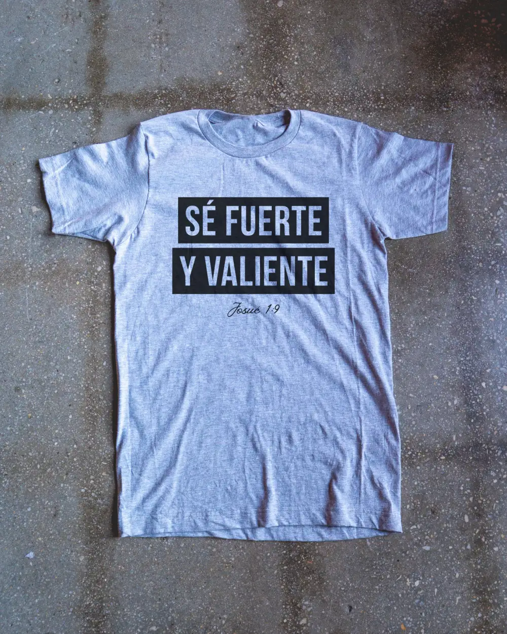 Sé Fuerte Y Valiente Adult Box T-Shirt