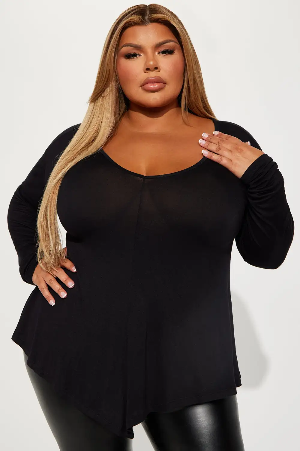 Victoria V-Neck Top - Black