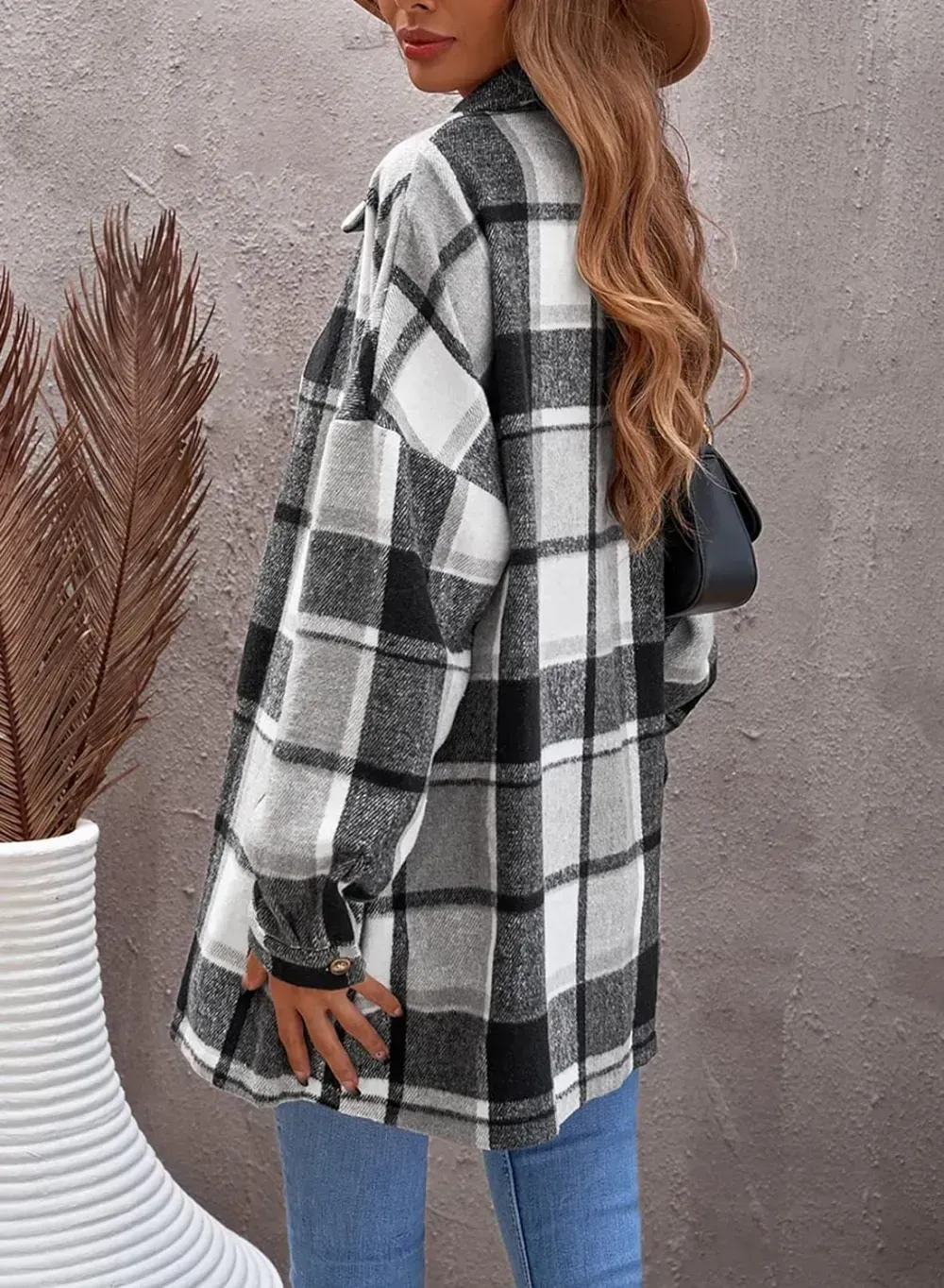Women's 2023 Fall Clothes Plaid Shacket Jacket Long Sleeve Button Down Flannel Shirts Fashion Blouse