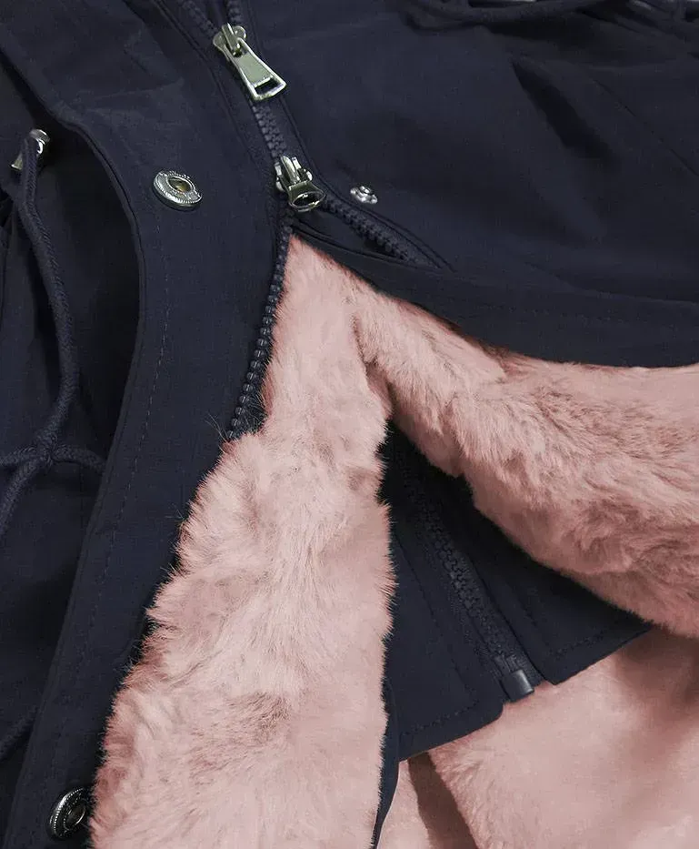 Parka with detachable fur C