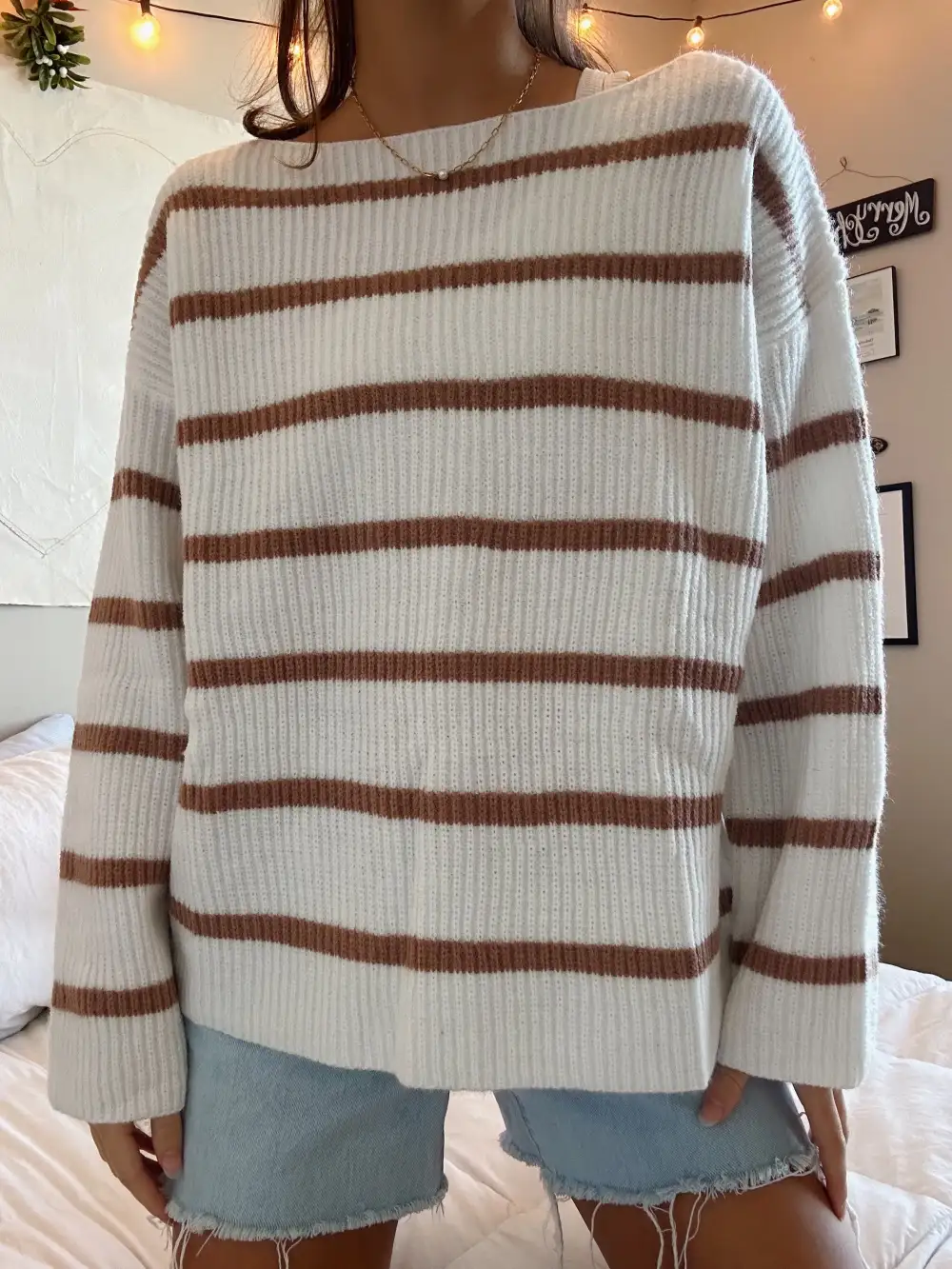 TAN & CREAM STRIPED SWEATER