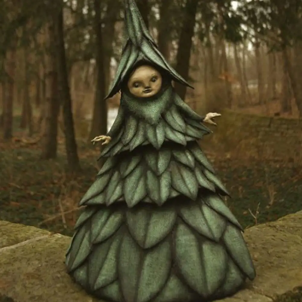 Halloween Witch Figurine Statue Resin Creepy Witch Sculptures Garden Decoration for Home Patio Yard Lawn Porch Garden Decoration