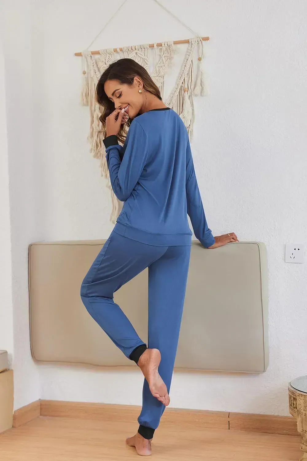 Women's Pajamas Sets Long Sleeve with Plaid Pants Soft Sleepwear O Neck 2 Piece Pjs Joggers Loung Set with Pockets