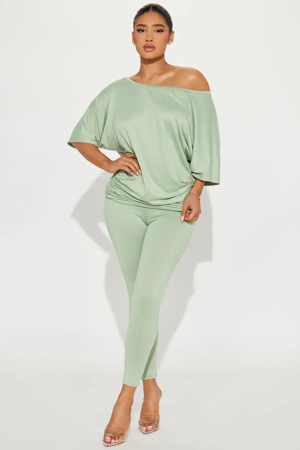 Camila Short Sleeve Legging Set - Sage