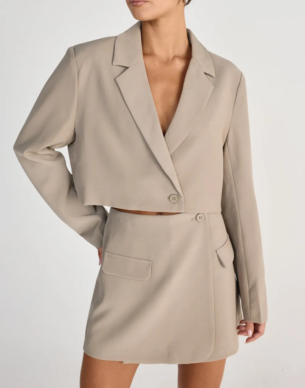 Intellectual Classic Short Suit Jacket