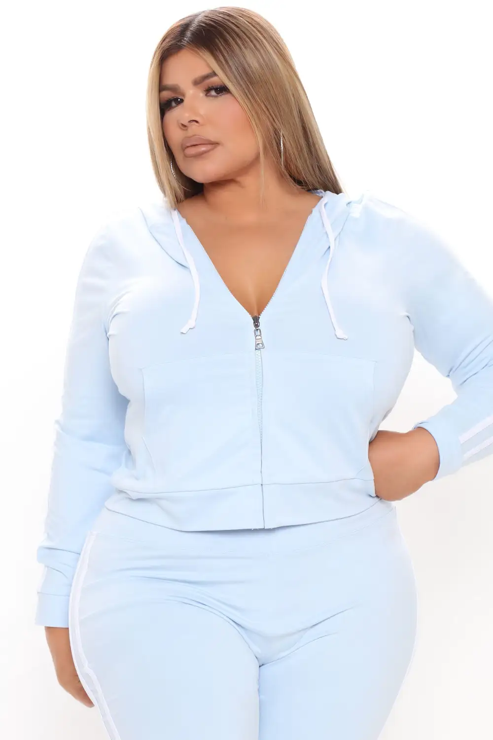 Tennis Courts III Zip Set - Baby Blue