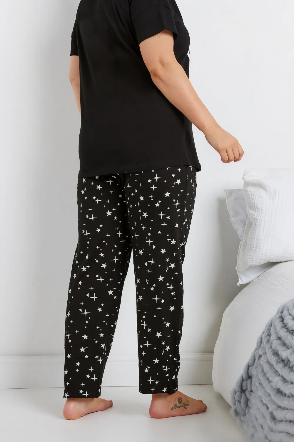 YOURS Curve Black Star Print Wide Leg Pyjama Bottoms
