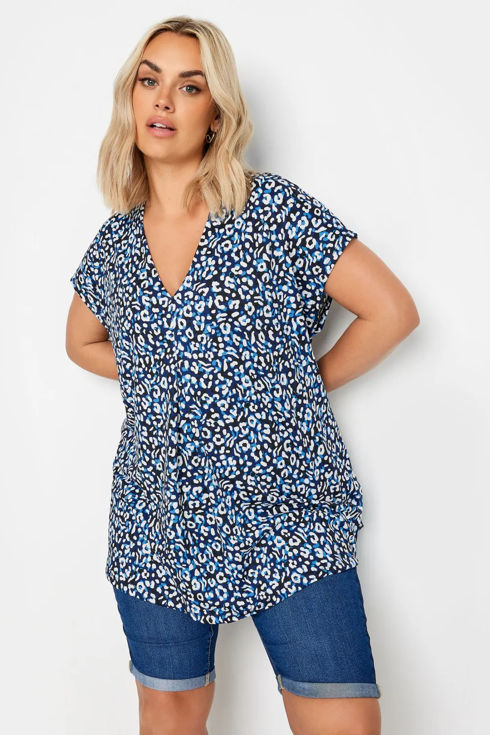 YOURS Curve Blue Leopard Print Pleat Front Blouse