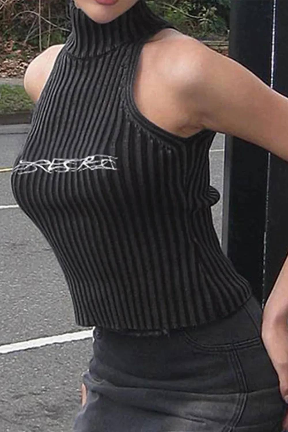 Y2K Black Crop Top