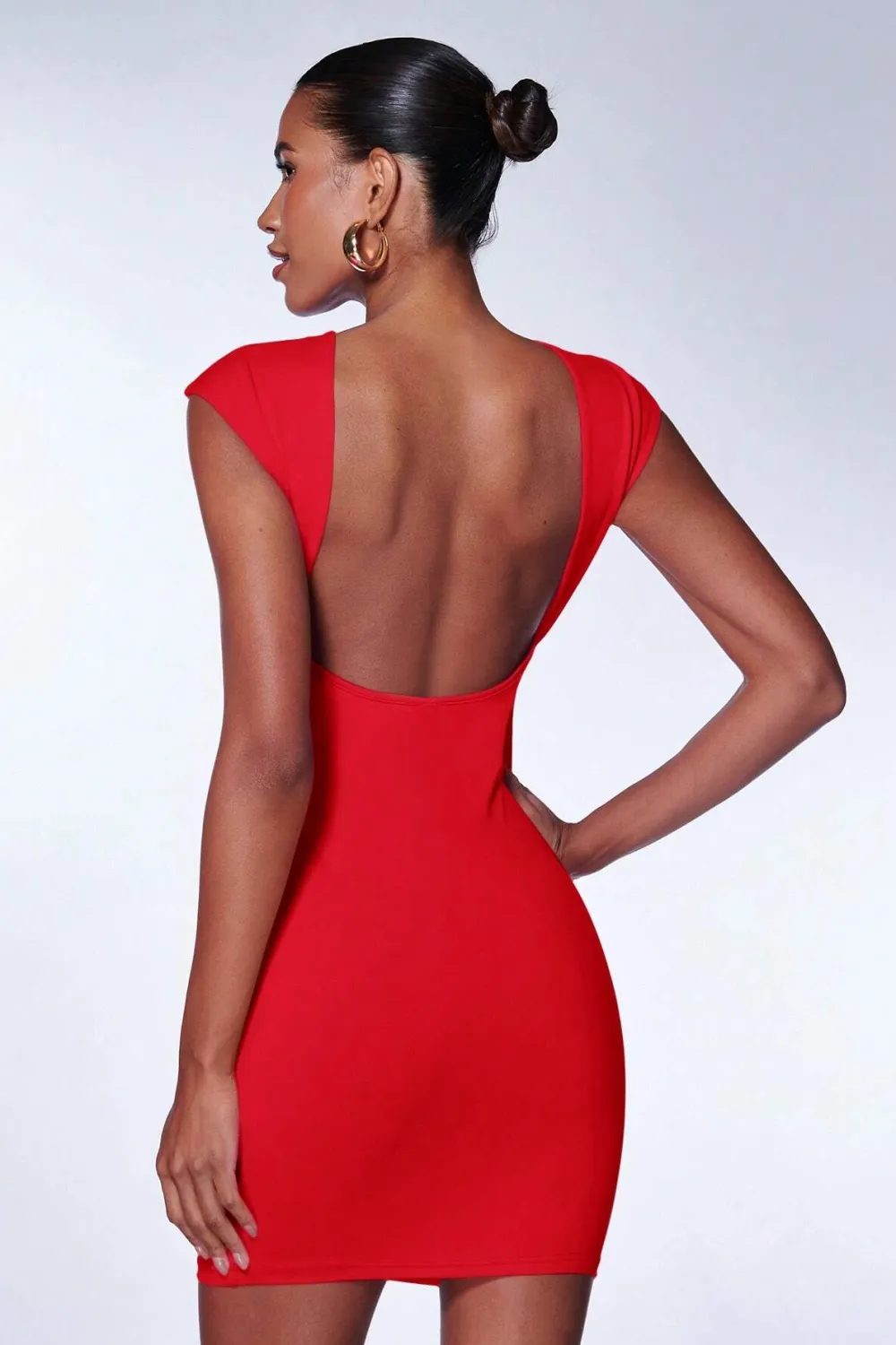 BAE Solid Backless Bodycon Dress