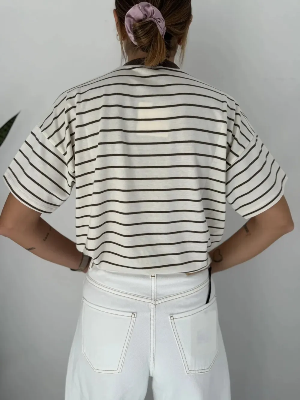 Graphic Crewneck Cotton Tee Layering Top