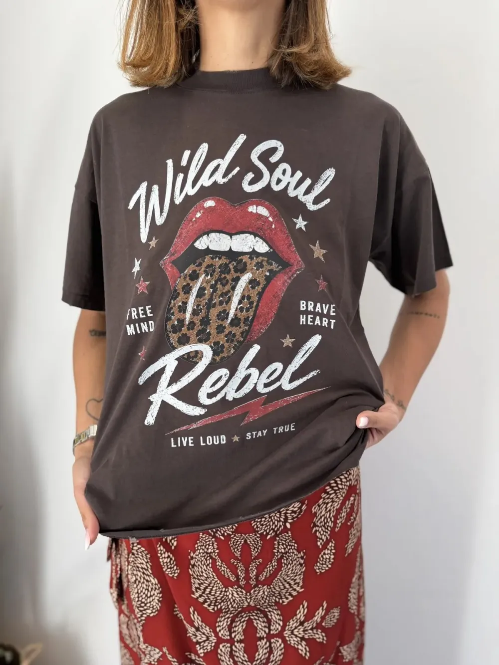 Lightweight Graphic Crewneck Cotton Tee Top