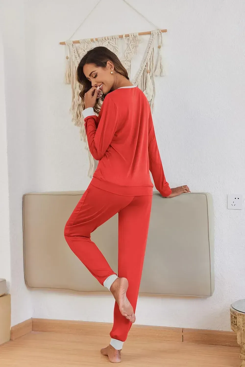 Women's Pajamas Sets Long Sleeve with Plaid Pants Soft Sleepwear O Neck 2 Piece Pjs Joggers Loung Set with Pockets