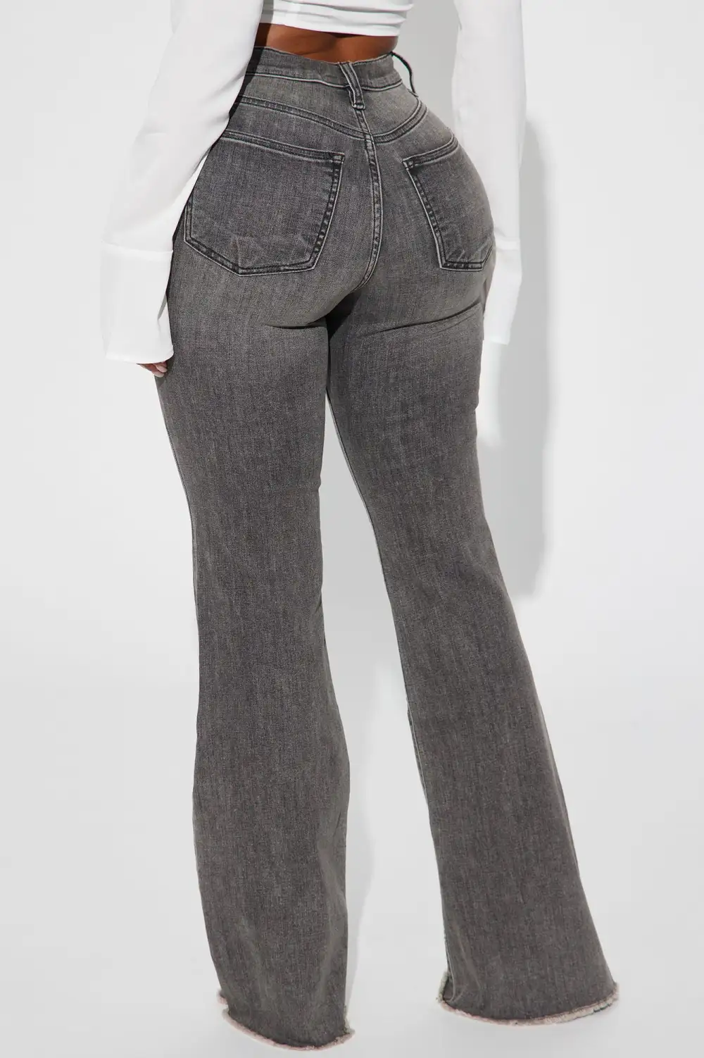 Best Behavior Stretch Flare Jean - Black Wash