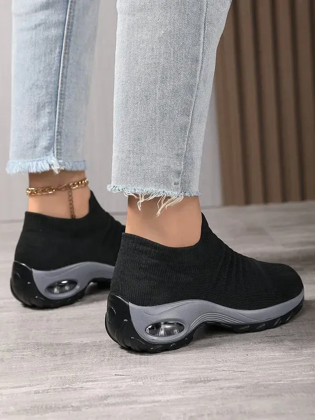 Sports Color Block Breathable Slip On Block Heel Fly Woven Shoes