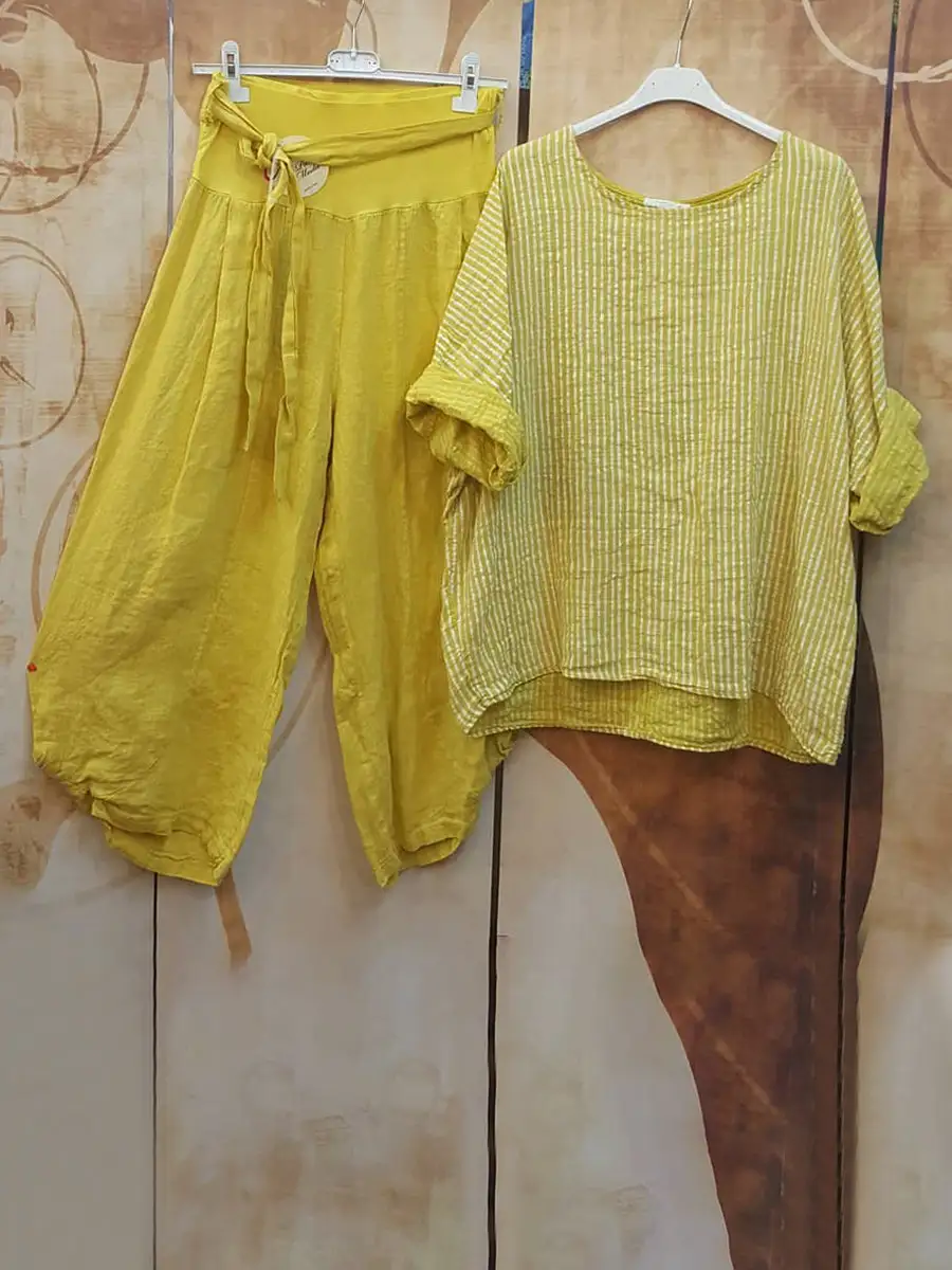 Round Neck Stripe Half Sleeve Top And Pants Set