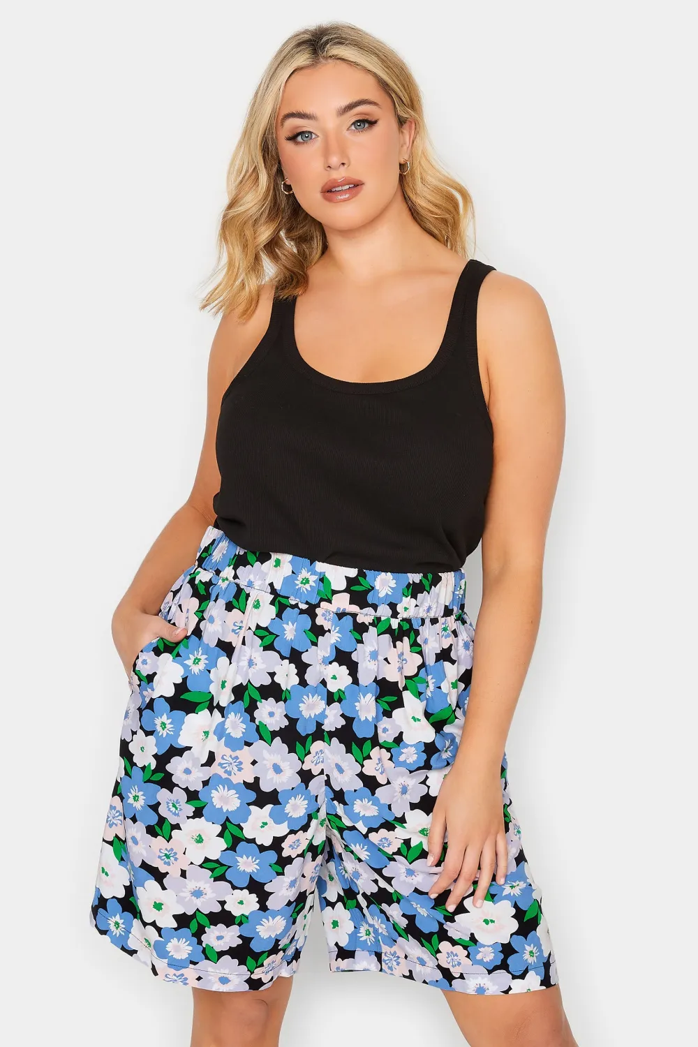 YOURS Curve Blue Floral Woven Shorts