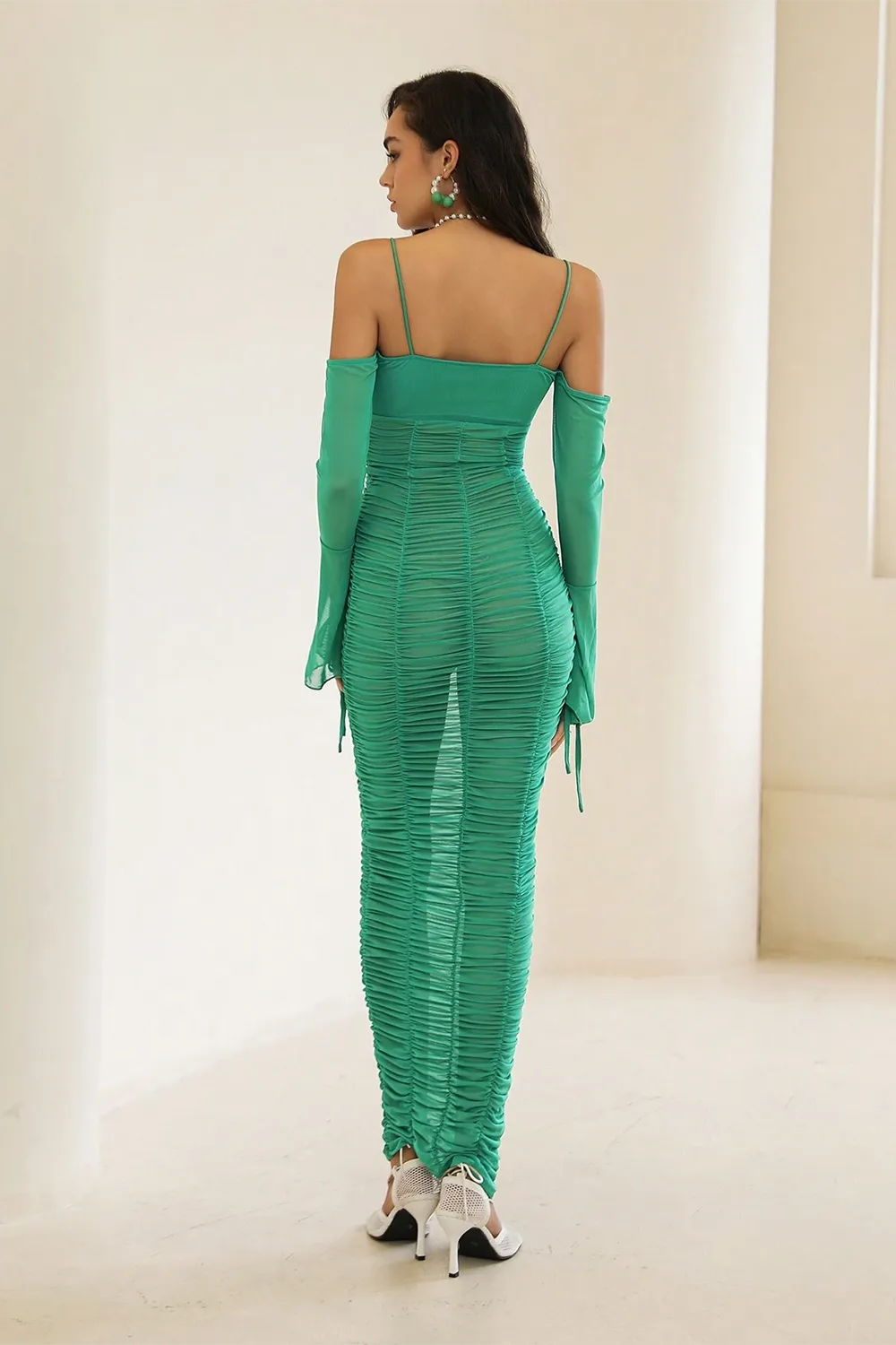 See-through sexy long-sleeved bundled dress