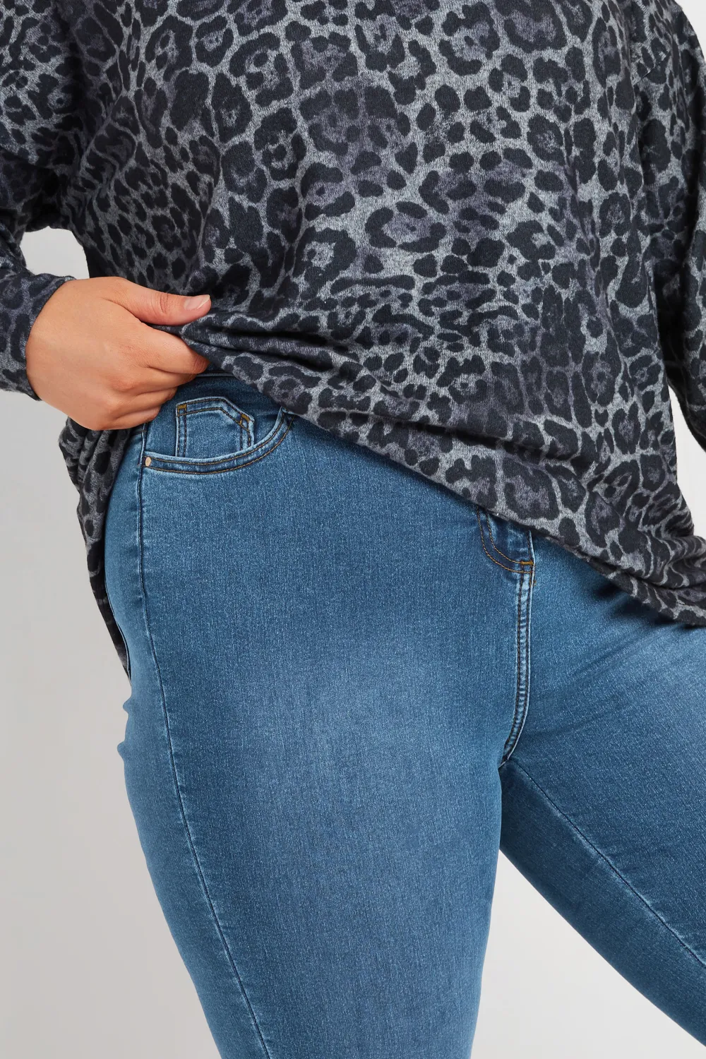 Curve Mid Blue Skinny Stretch AVA Jeans