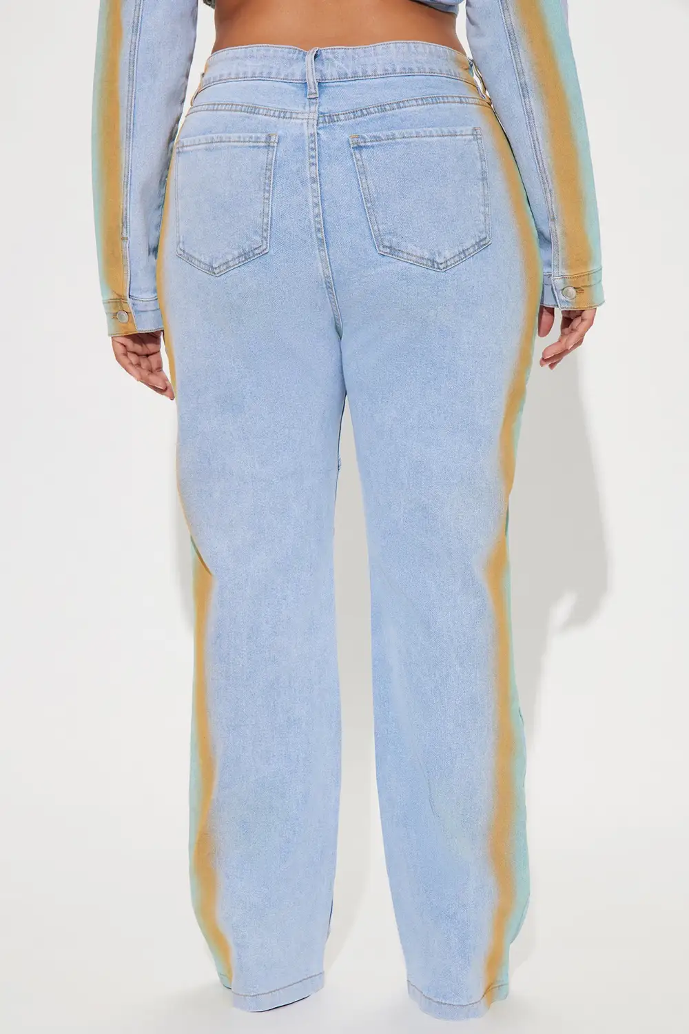 Got You Covered Taper Leg Jeans - Medium Wash