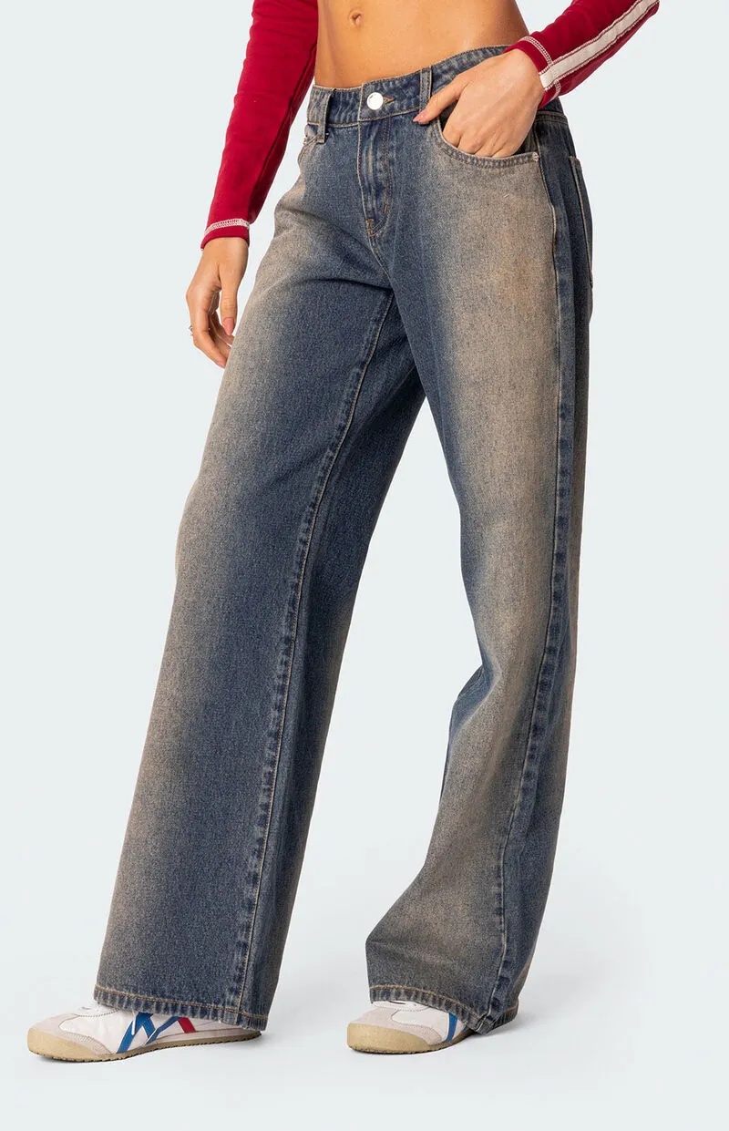 Edikted Raelynn Washed Low Rise Jeans