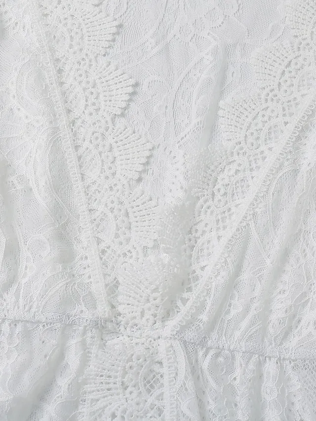 Women's Swimwear Cover Up Beach Top Normal Swimsuit UV Protection Lace Crochet Solid Color White Bathing Suits Modern Vacationy / Sweet / New / Padless