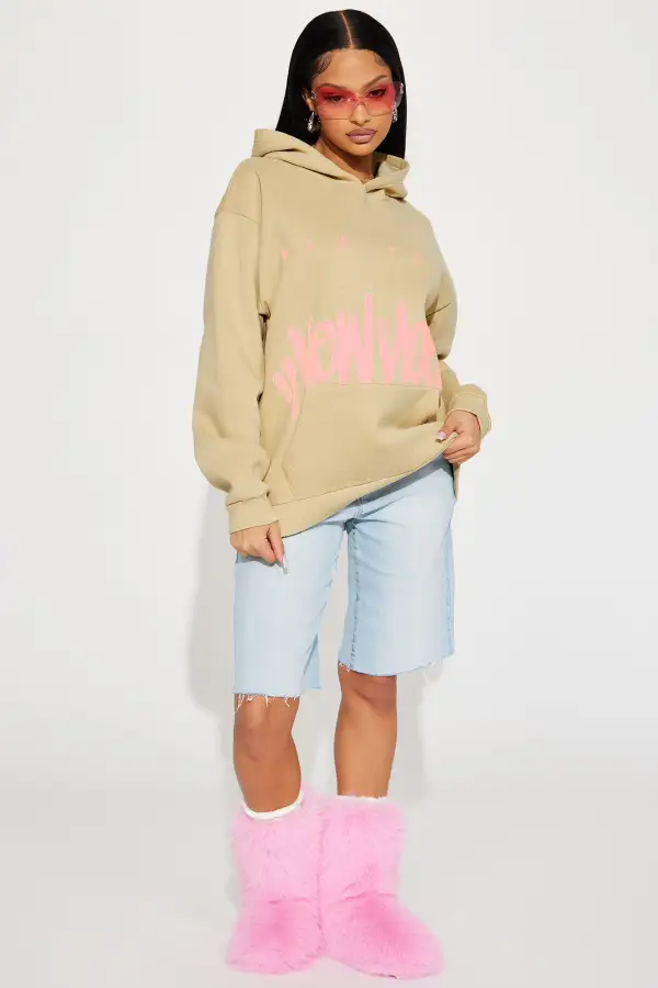 It's A New York Vibe Graphic Hoodie - Sand