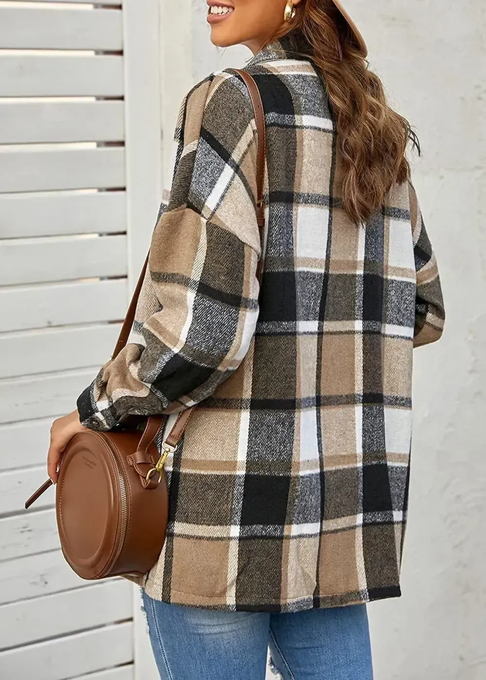 Women's 2023 Fall Clothes Plaid Shacket Jacket Long Sleeve Button Down Flannel Shirts Fashion Blouse