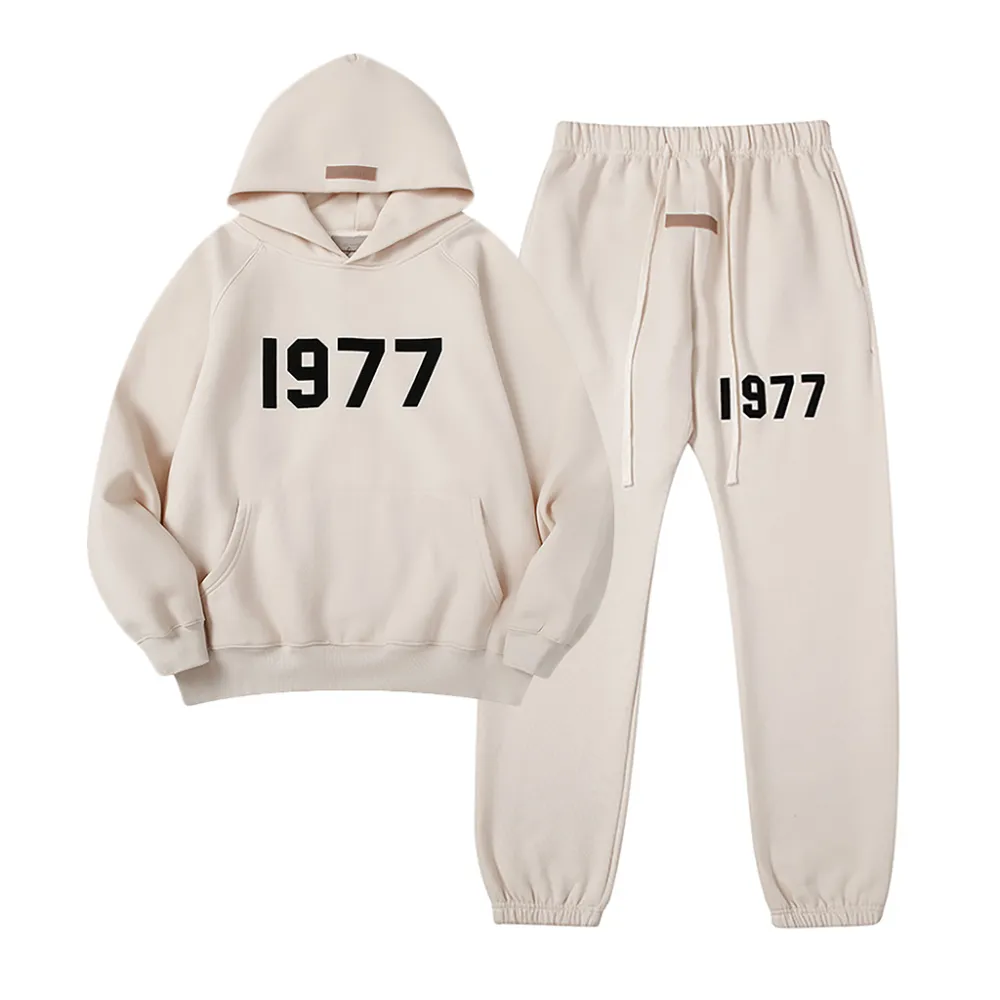 1977 Hoodie Beige