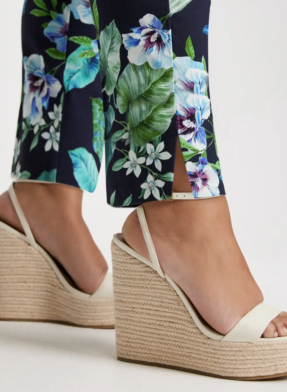 Pull-On Floral Ankle Pants
