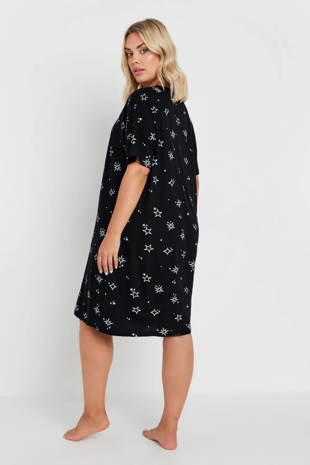 YOURS Curve Black Star Print Sleep Tee Nightdress