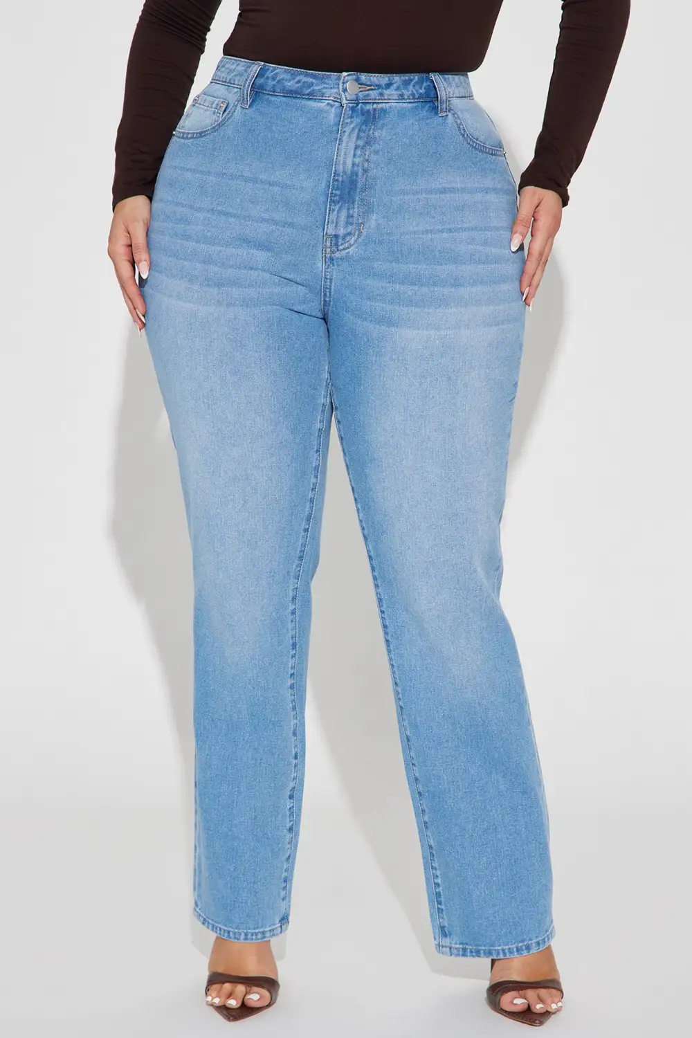 No Promises Straight Leg Jeans - Medium Wash