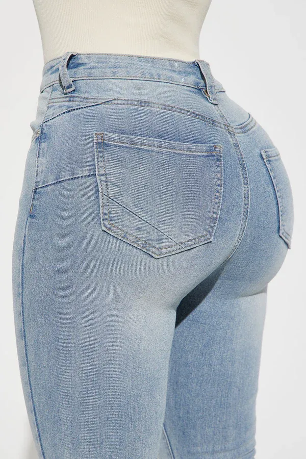 Essential Stretch Flare Jeans