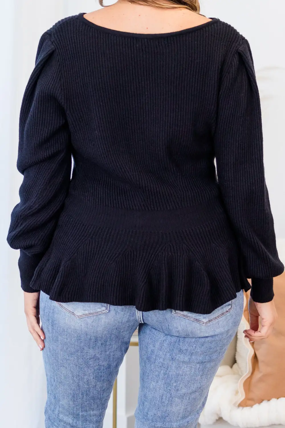 Final Notice Sweater, Black