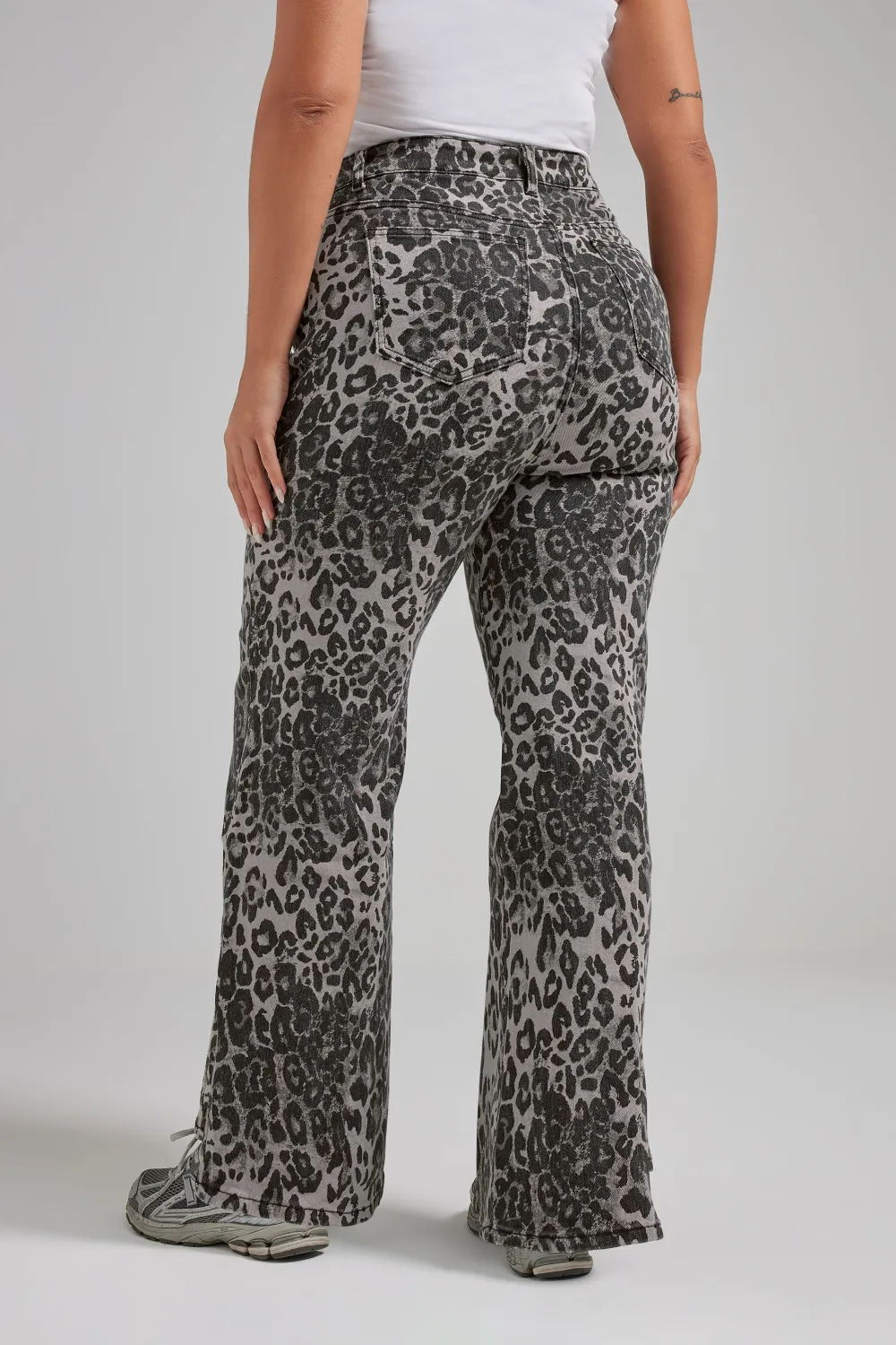 LIMITED COLLECTION Curve Grey Leopard Print Wide Leg Jeans
