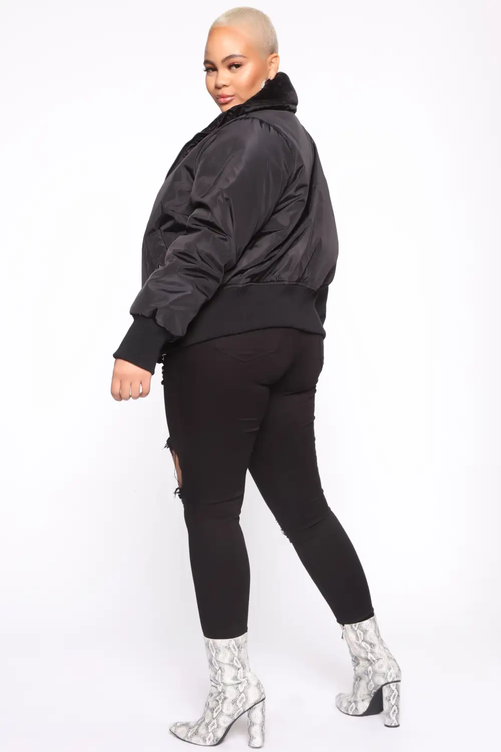 Nights In Denver Bomber Jacket - Black
